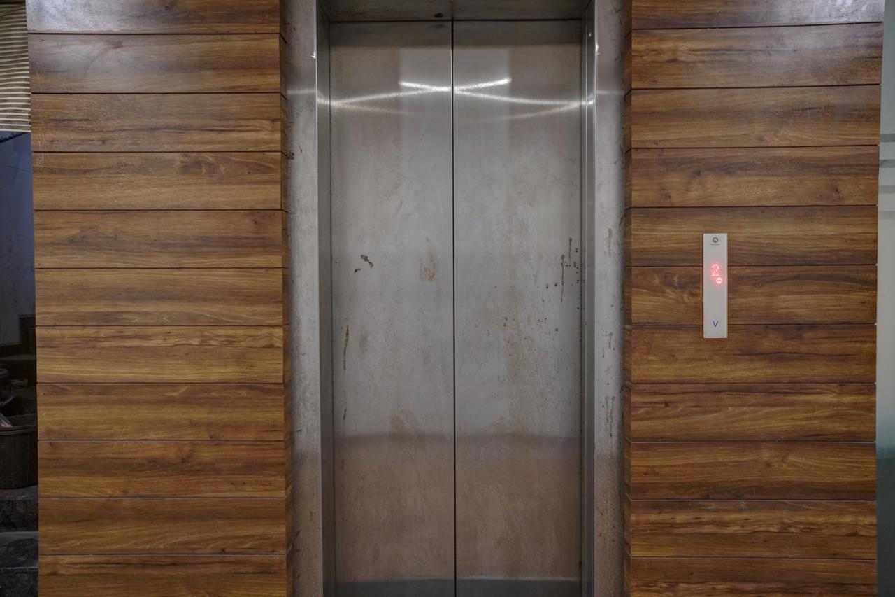 Fabhotel The Valentine - Udhna Road Surat Exterior photo